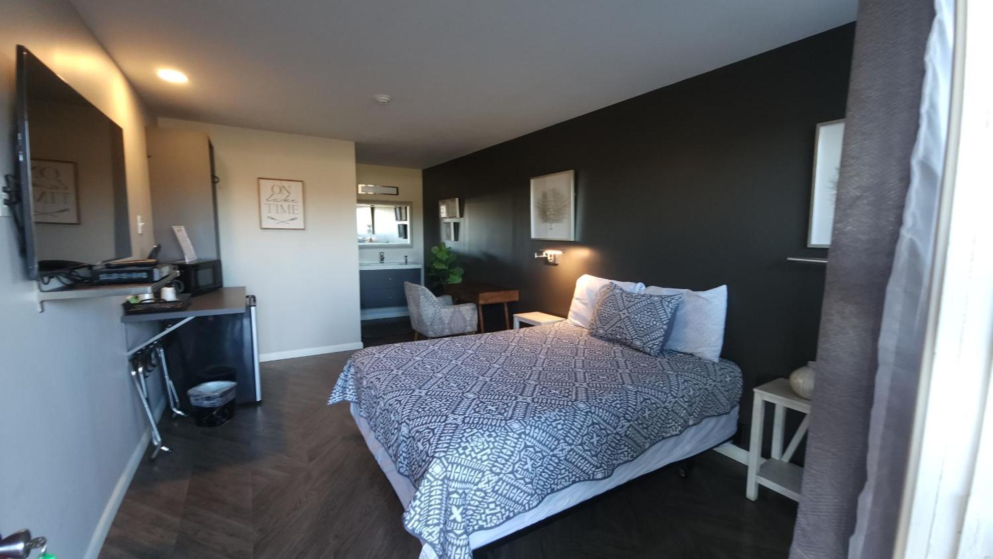 Hotel Lake Anna Glenora Zewnętrze zdjęcie